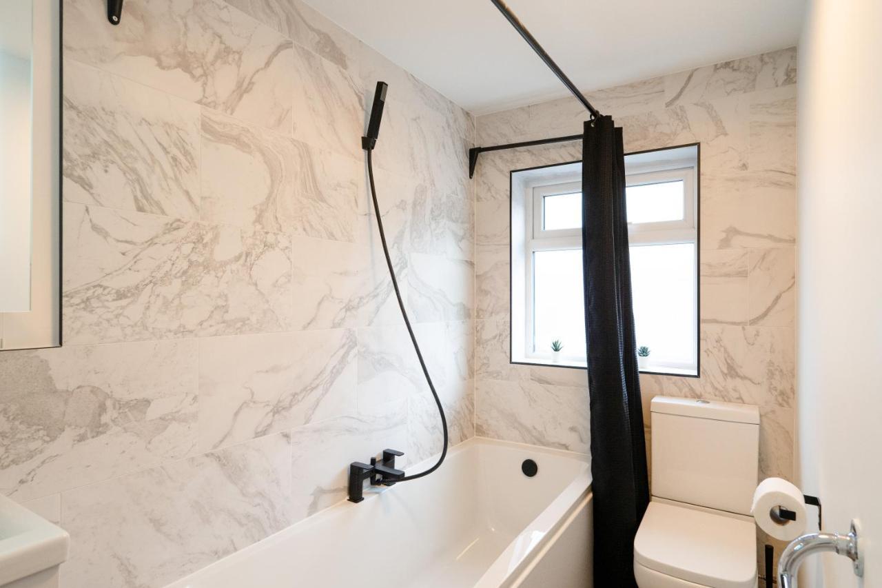 Stunning 2-Bedroom Home In City Centre With Wi-Fi! Royal Tunbridge Wells Εξωτερικό φωτογραφία