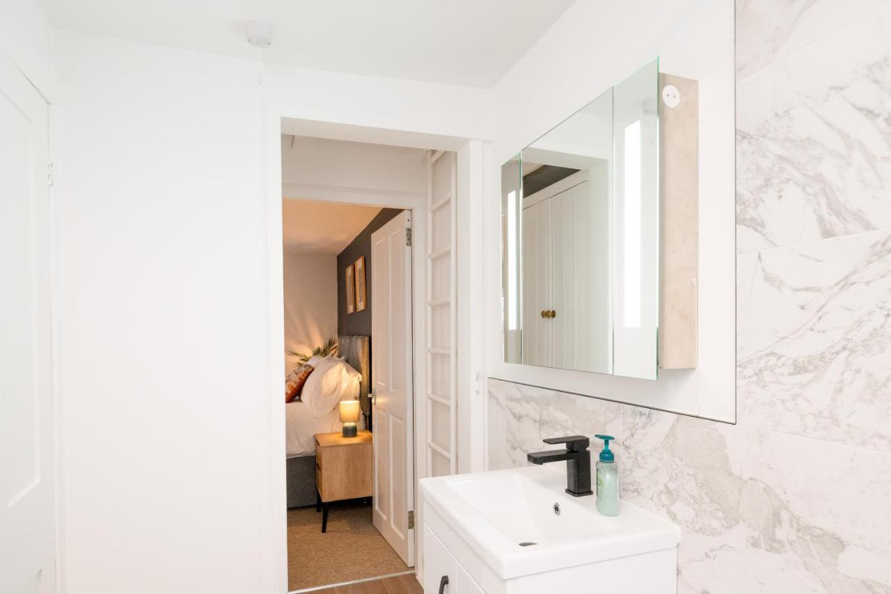 Stunning 2-Bedroom Home In City Centre With Wi-Fi! Royal Tunbridge Wells Εξωτερικό φωτογραφία