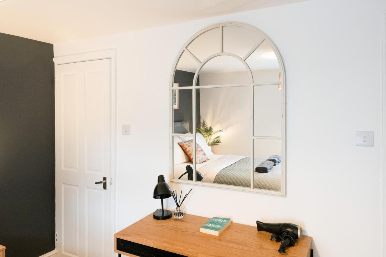 Stunning 2-Bedroom Home In City Centre With Wi-Fi! Royal Tunbridge Wells Εξωτερικό φωτογραφία